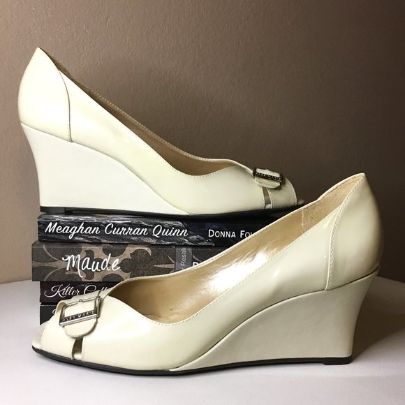 ALEX MARIE "Cadence" Patent Leather Cream Wedges - Picture 2 of 13